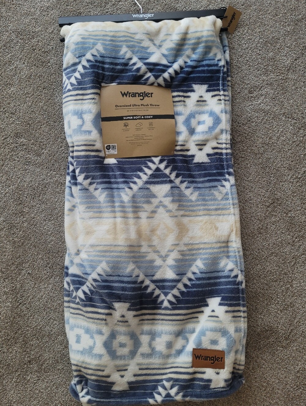 Wrangler Oversized Ultra Plush Throw